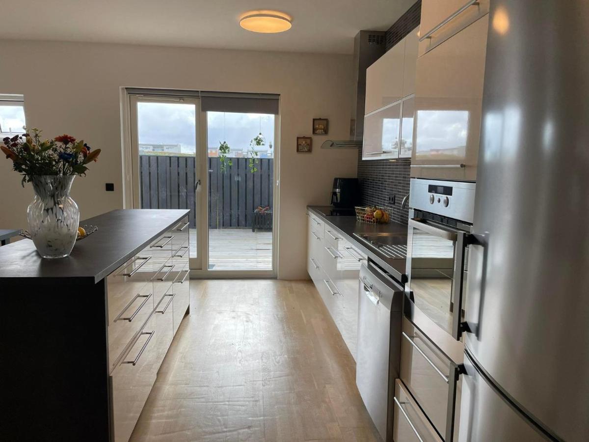 Spacious 3Br Condo Near Blue Lagoon 15M Airport 9M Njarthvik Екстер'єр фото